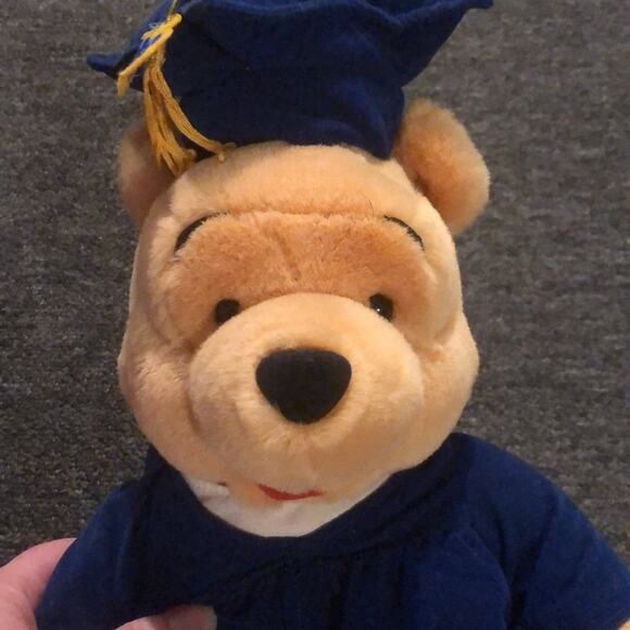 Disney Graduation Winnie the Pooh Cap and Gown Plush Bear Class of 1998 VNTG - Picture 3 of 5